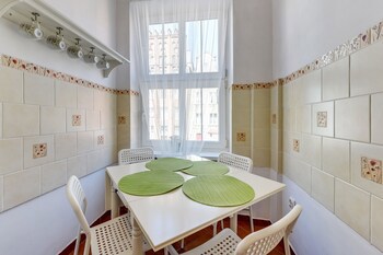 Apartinfo Old Town Apartments