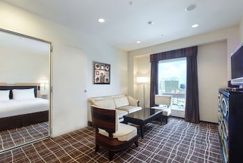 Doubletree By Hilton Hotel Naha