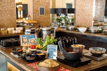 Doubletree By Hilton Hotel Naha