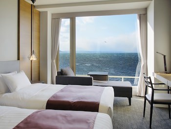 Lake Saroma Tsuruga Resort