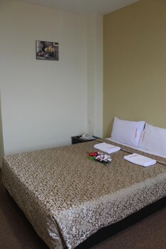 Grand Inn