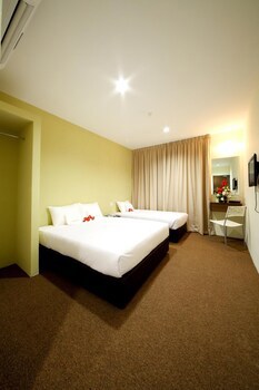Grand Inn