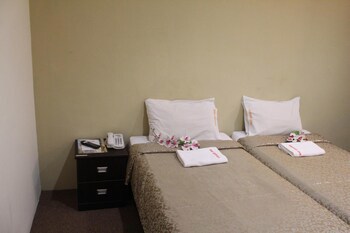 Grand Inn