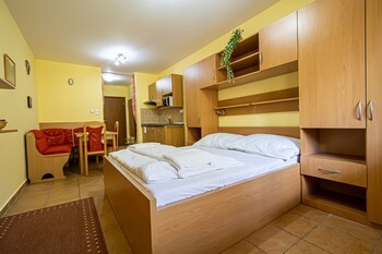 Fatrapark 2 Apartments