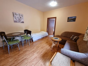 Fatrapark 2 Apartments