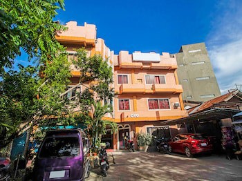 La Maria Pension And Tourist Inn Hotel