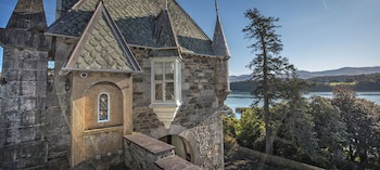 Chateau Rhianfa