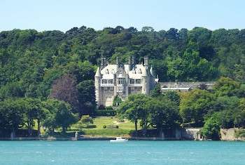 Chateau Rhianfa
