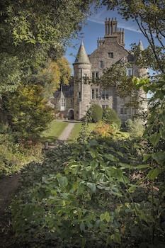 Chateau Rhianfa