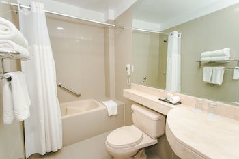 Wyndham Costa Del Sol Piura