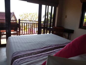 Baan Kantiang See Villas (2 Bedroom Villas)