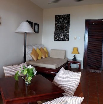 Baan Kantiang See Villas (2 Bedroom Villas)