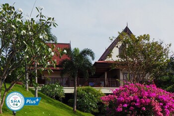 Baan Kantiang See Villas (2 Bedroom Villas)