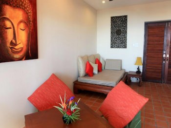 Baan Kantiang See Villas (2 Bedroom Villas)