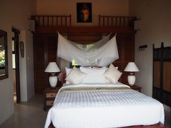 Baan Kantiang See Villas (2 Bedroom Villas)