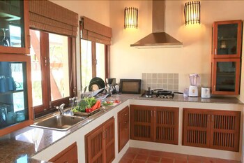 Baan Kantiang See Villas (2 Bedroom Villas)