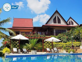 Baan Kantiang See Villas (2 Bedroom Villas)