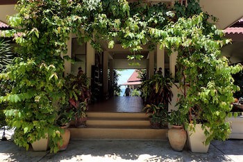 Baan Kantiang See Villas (2 Bedroom Villas)