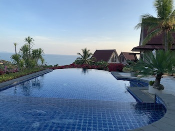 Baan Kantiang See Villas (2 Bedroom Villas)