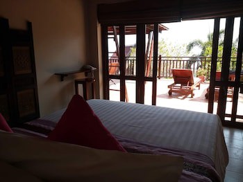 Baan Kantiang See Villas (2 Bedroom Villas)