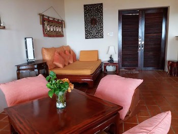 Baan Kantiang See Villas (2 Bedroom Villas)