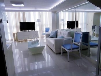 Escario Central Hotel