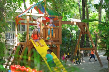Paradise Beach Hotel & Resort