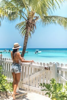 Paradise Beach Hotel & Resort