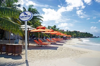 Paradise Beach Hotel & Resort