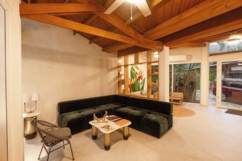 Paradise Beach Hotel & Resort