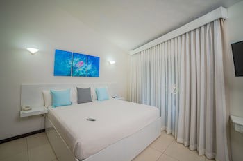 Paradise Beach Hotel & Resort