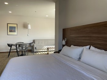 Holiday Inn Express Guaymas, An Ihg Hotel