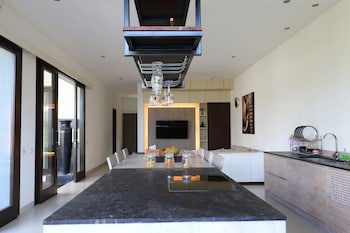Bali Diamond Villas