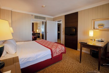 Buyukhanli Park Hotel Deluxe & Residence - Special Class