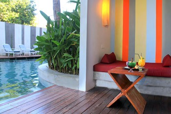Bliss Surfer Hotel By Tritama Hospitality