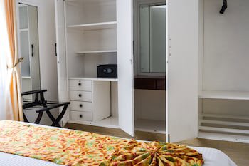 Brickwood Apartments