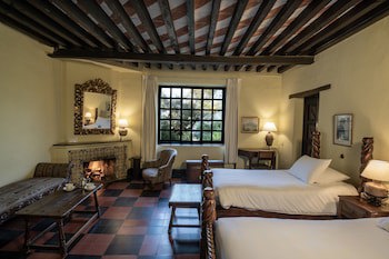 Hotel Museo Mayan Inn De Guatemala