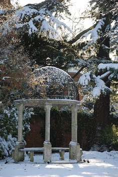 Warren House