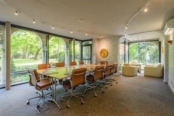 Warren House