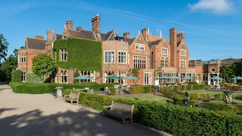 Warren House