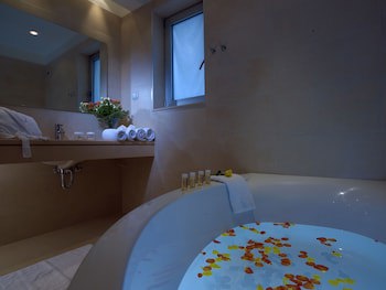 El Greco Hotel