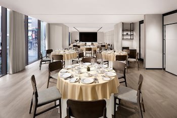 Ac Hotel By Marriott Seoul Gangnam