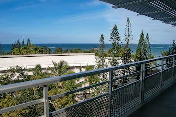 Chateau Royal Beach Resort And Spa