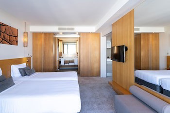Chateau Royal Beach Resort And Spa