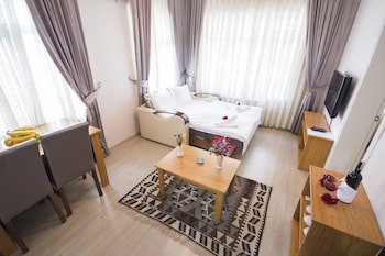 Feyza Apartments