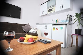 Feyza Apartments