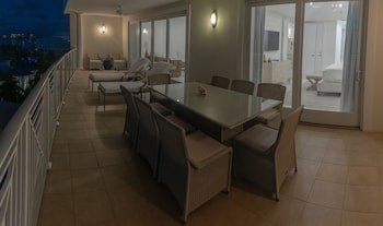 Caribbean Club Luxury Condo Hotel