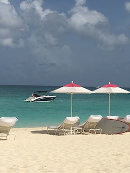 Caribbean Club Luxury Condo Hotel