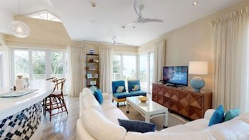 Caribbean Club Luxury Condo Hotel