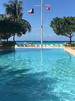 Caribbean Club Luxury Condo Hotel